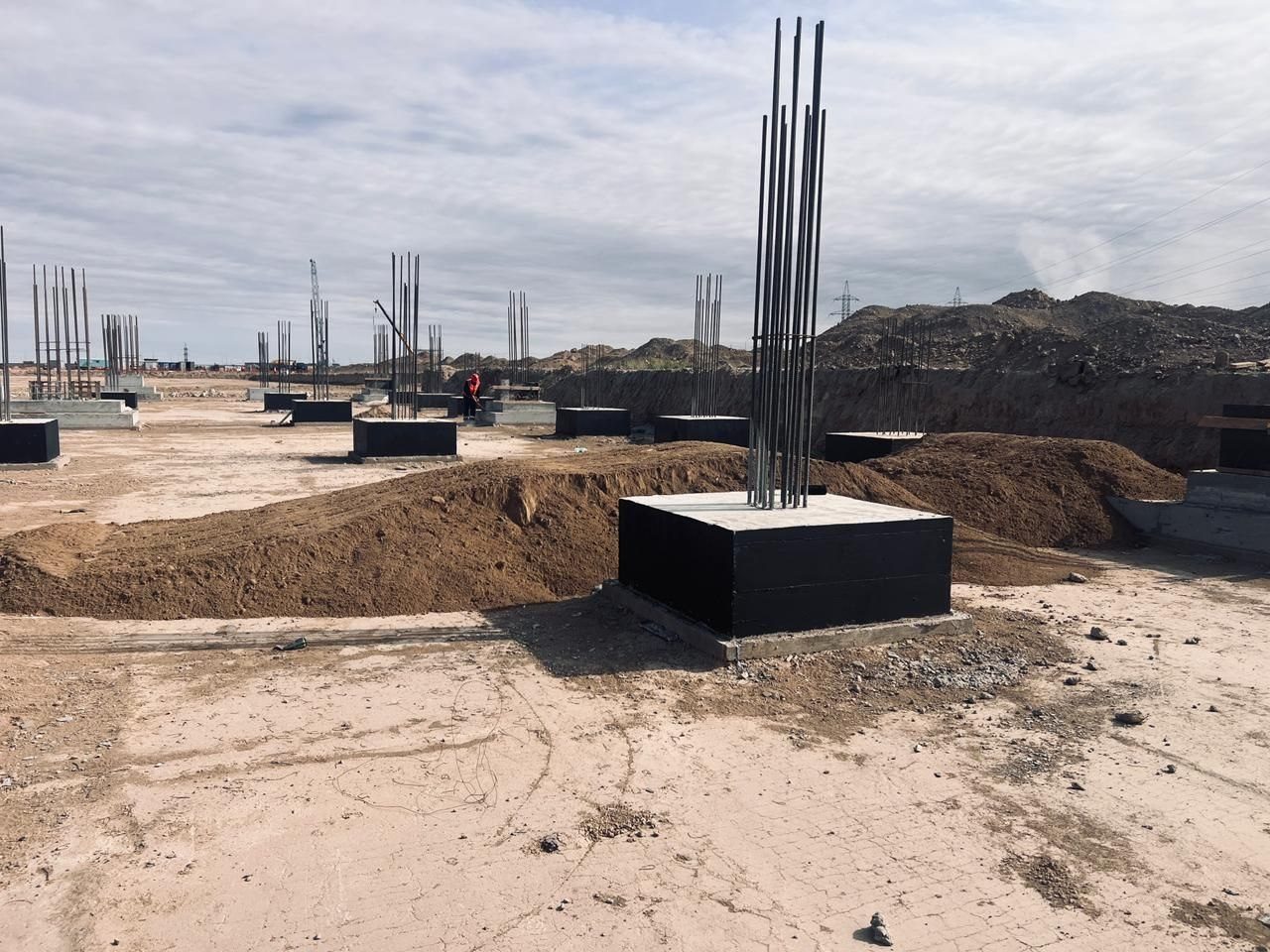 Waterproofed pockets and column rebar cages